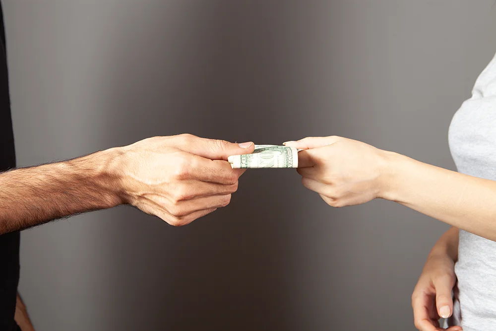 מזונות אישה וקטינים